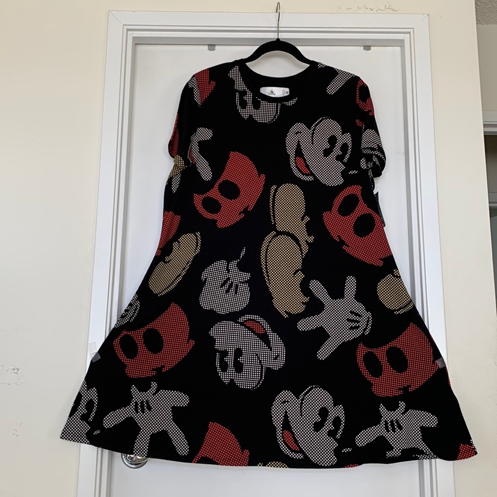Cute A line cut dress, 100% cotton, very nice stitching, soft cotton fabric